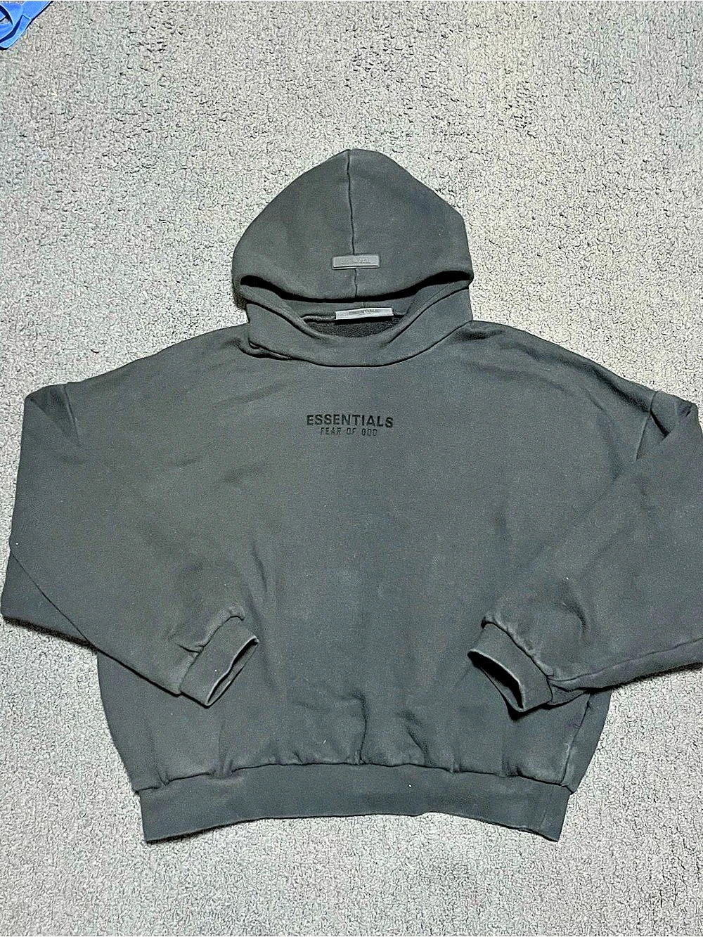 Essentials Fear of God Essentials Pullover Hoodie in Black Size Medium Like New